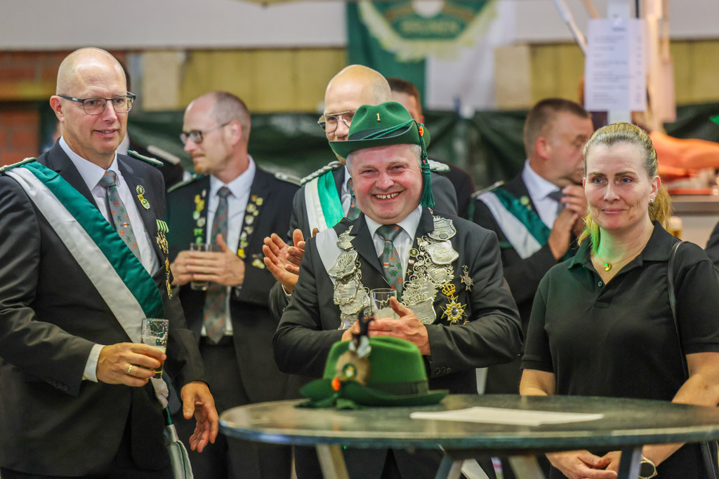 top-top.de-250627-012 | Foto, Video, Fotografie, Videografie, Fotobox, DJ, Discjockey, Musik, Musikbox, Veranstaltung, Photobooth, Amazon, Ebay, Buchtipp, Bestseller, Autor, Verlag, Buch, Wesel, Hamminkeln, NRW, Dinslaken, Rees, Drohne, Hochzeit, Party, Fotobox, Wesel, Fotograf