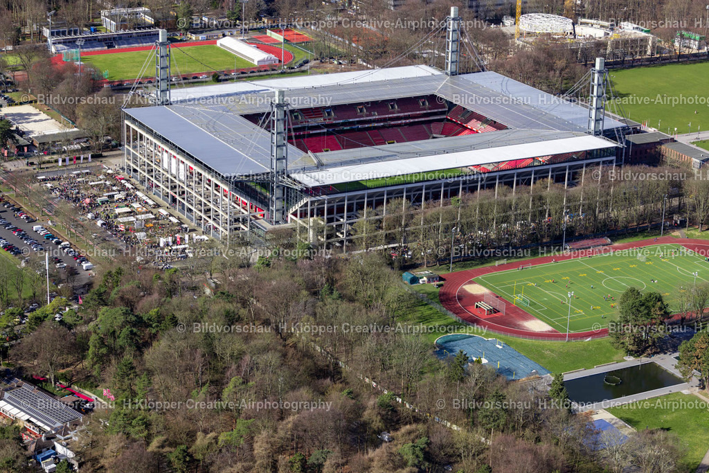 Luftbilder Köln-0212 | Luftbildfotografie Sportstätten-Gelände der Arena des Stadion " RheinEnergieSTADION " im Ortsteil Lindenthal in Köln im Bundesland Nordrhein-Westfalen, Deutschland. - Realisiert mit Pictrs.com