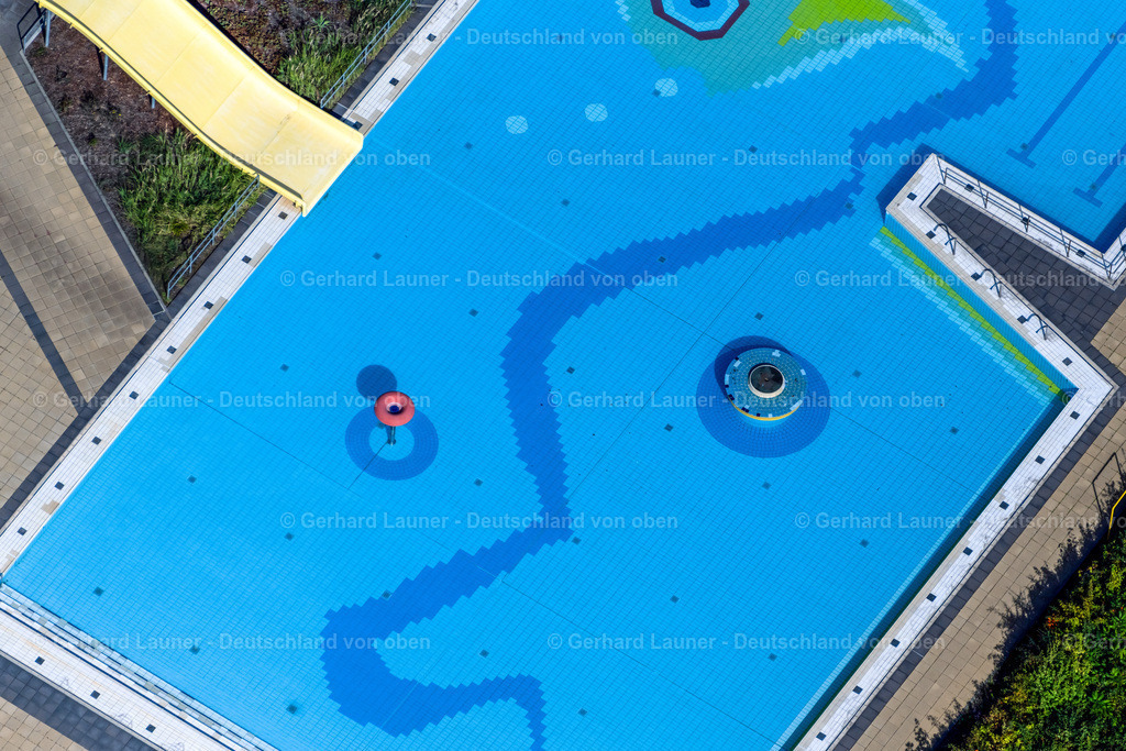 4041139 | Freibad Schönefeld, Leipzig