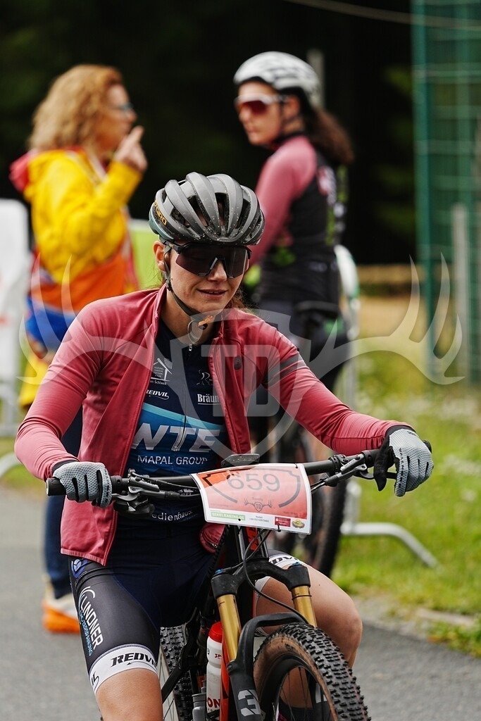 Image00043 | Fotogalerie der Treibjagd im Dunkelwald - Dein MTB Etappenrennen im Erzgebirge - Realisiert mit Pictrs.com