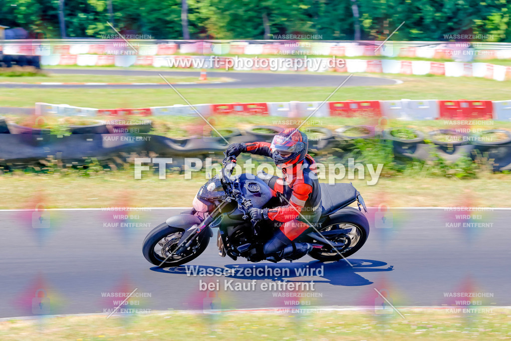 _MOT9312 | Hier findet Ihr Bilder von Touristenfahrten auf der Nürburgring Nordschleife oder von anderen Veranstaltungen die ich besucht habe. Viel Spass beim Durch Schauen 