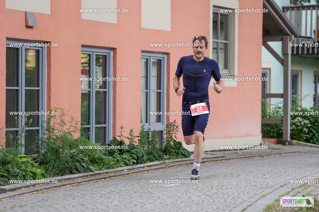 KSZ_5821 | Stadttriathlon Erding 2025. #yourpictrs #sportshot_your_pictrs @Sportshotphotography #stadttriathlonerding Copyright: www.sportshot.de