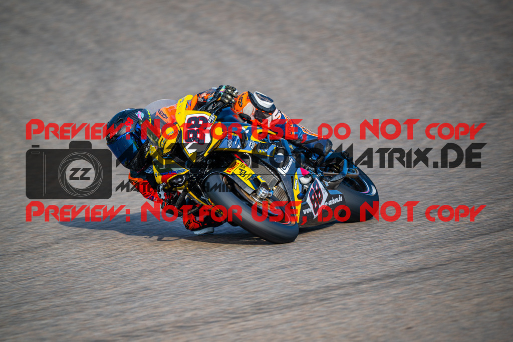 MaZZes_FotoMatrix_240504_6007705_6494 | STK1000