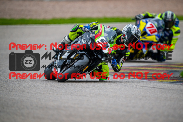 MaZZes_FotoMatrix_240503_6007705_0544 | STK1000