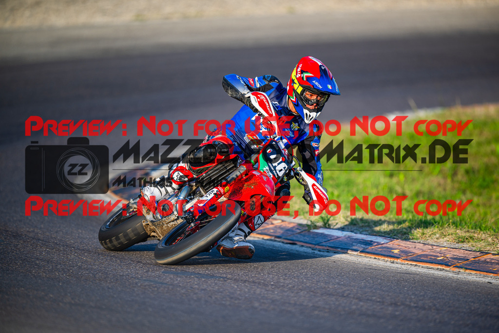 MaZZes_FotoMatrix_231014_9702 | S2