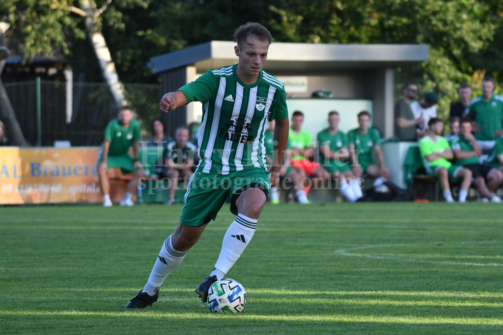 SpVgg Niederalteich : SpVgg GW Deggendorf | Maximilian Mutz (SpVgg Niederalteich) - Realisiert mit Pictrs.com