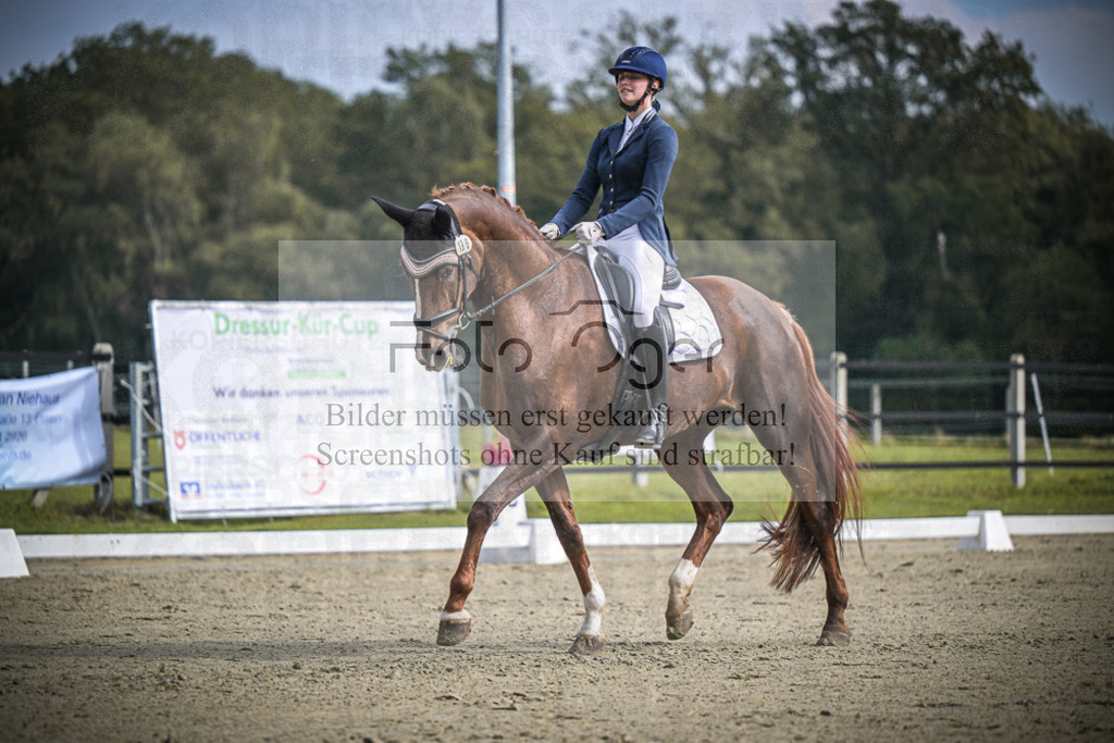 DOS_B630 | Entdecke hochwertige Reitturnierfotos von Foto Oger. Professionell, emotional und authentisch – jetzt Lieblingsmomente im Shop bestellen.Deutschlandweite Turnierfotografie. - Realisiert mit Pictrs.com