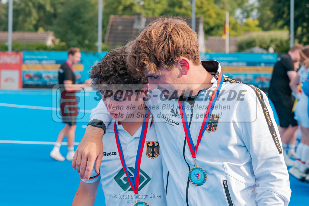 HK_20230716_902621 | Euro Hockey WU18 Siegerehrungen Championship Girls &amp; Boys am 16.7.2023 CHTC , Krefeld ,