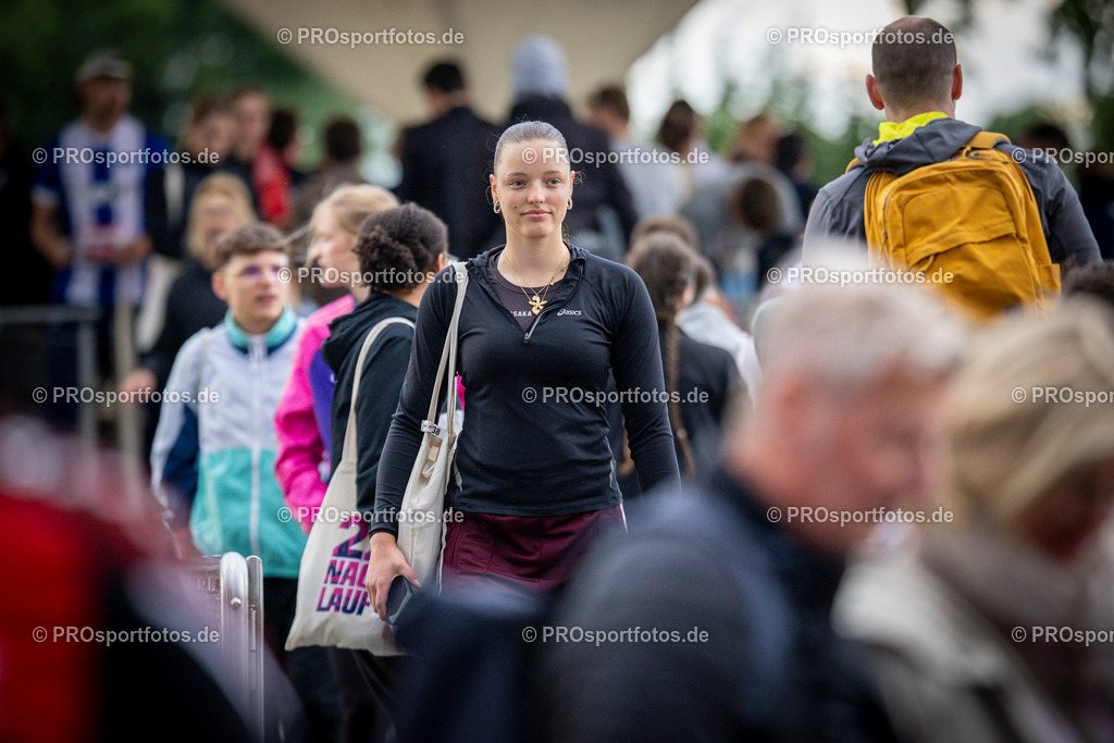 22. ASV Nachtlauf; Koeln, 28.05.25 | Impressionen vom 22. ASV Nachtlauf am 28.05.25 am Tanzbrunnen in Koeln. Foto: BEAUTIFUL SPORTS/Axel Kohring