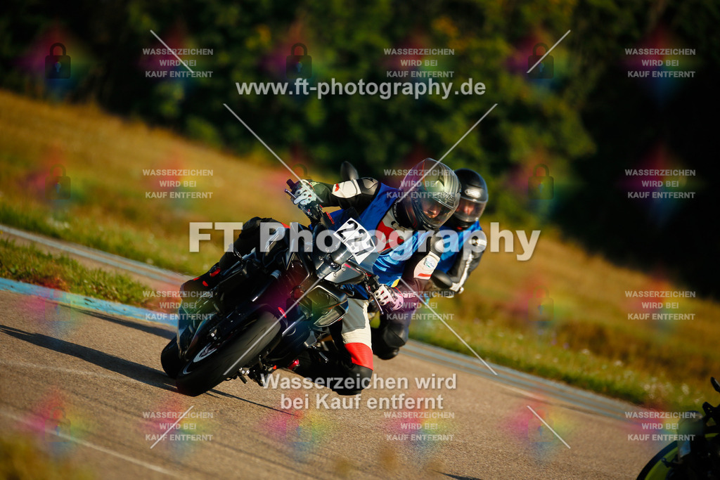 _MOT5662 | Hier findet Ihr Bilder von Touristenfahrten auf der Nürburgring Nordschleife oder von anderen Veranstaltungen die ich besucht habe. Viel Spass beim Durch Schauen 