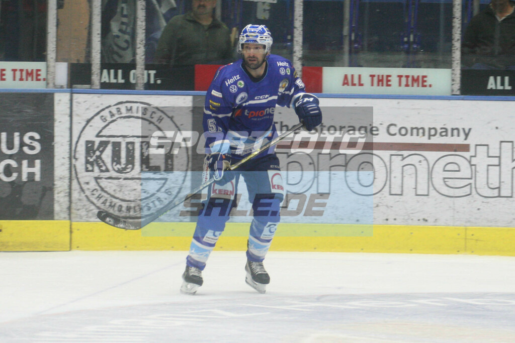 SC Riessersee - Höchstadt Alligators | Lubor Dibelka - Eishockey Oberliga Süd SC Riessersee - Höchstadt Alligators - © Sportfoto-Sale (MK) - Realisiert mit Pictrs.com