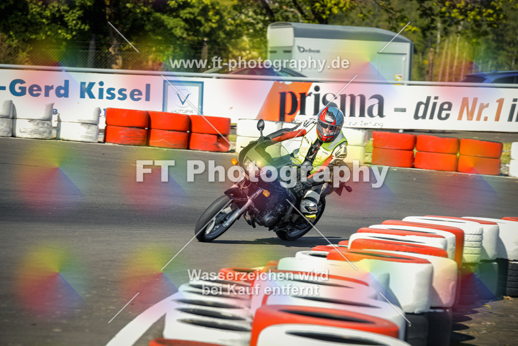 OBK_Mai_Martina_Markus-10279 | Hier findet Ihr Bilder von Touristenfahrten auf der Nürburgring Nordschleife oder von anderen Veranstaltungen die ich besucht habe. Viel Spass beim Durch Schauen 