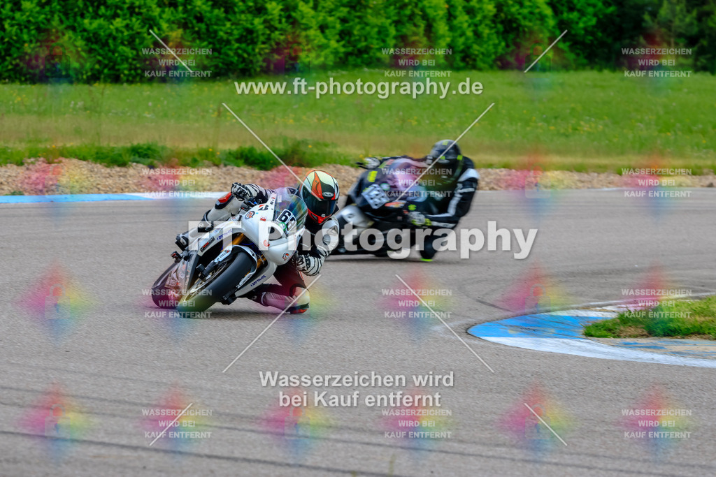 MotoTeam-8948 | Hier findet Ihr Bilder von Touristenfahrten auf der Nürburgring Nordschleife oder von anderen Veranstaltungen die ich besucht habe. Viel Spass beim Durch Schauen 