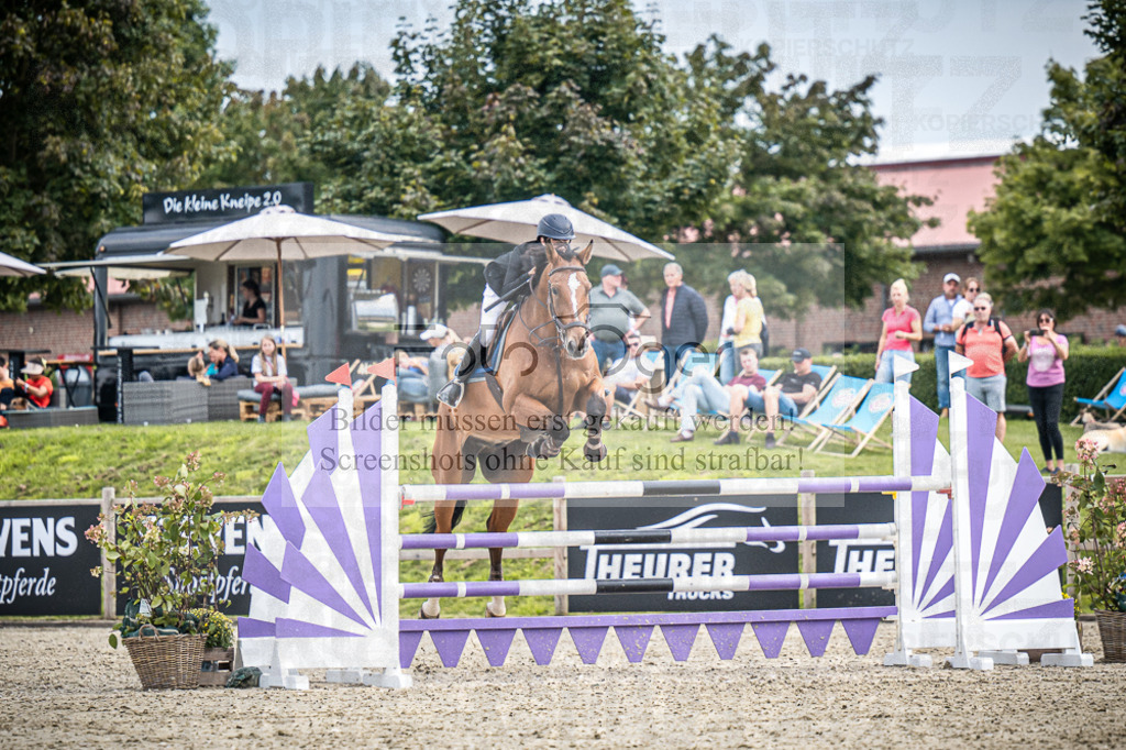 DOS_4461 | Entdecke hochwertige Reitturnierfotos von Foto Oger. Professionell, emotional und authentisch – jetzt Lieblingsmomente im Shop bestellen.Deutschlandweite Turnierfotografie. - Realisiert mit Pictrs.com
