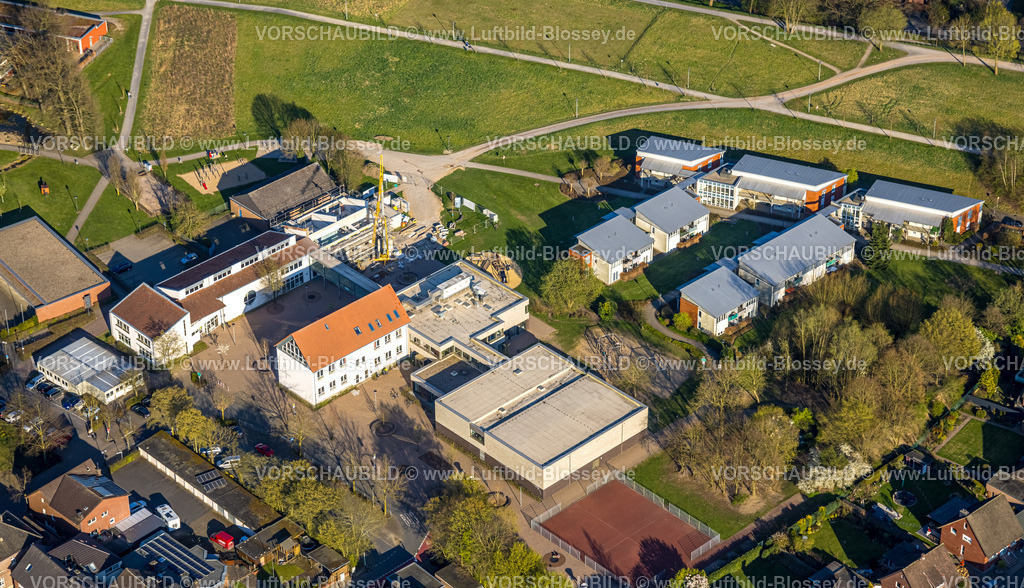 Olfen250405787 | Luftbild, Wieschhofschule Grundschule mit Baustelle, Altenheim Wasserburg, Olfen-Stadt, Olfen, Münsterland, Nordrhein-Westfalen, Deutschland