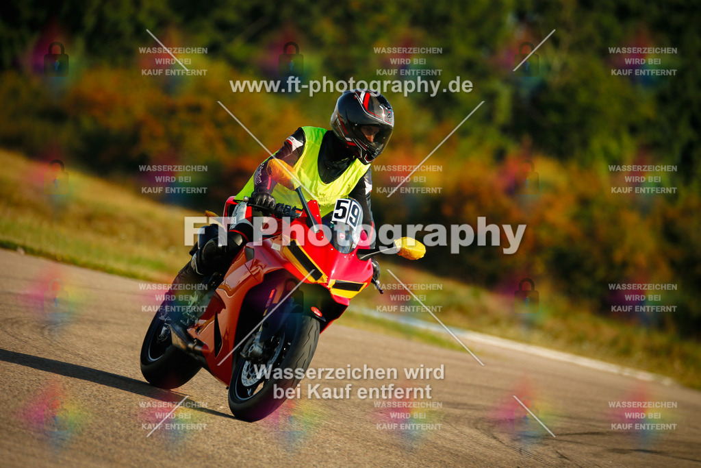 _MOT5710 | Hier findet Ihr Bilder von Touristenfahrten auf der Nürburgring Nordschleife oder von anderen Veranstaltungen die ich besucht habe. Viel Spass beim Durch Schauen 