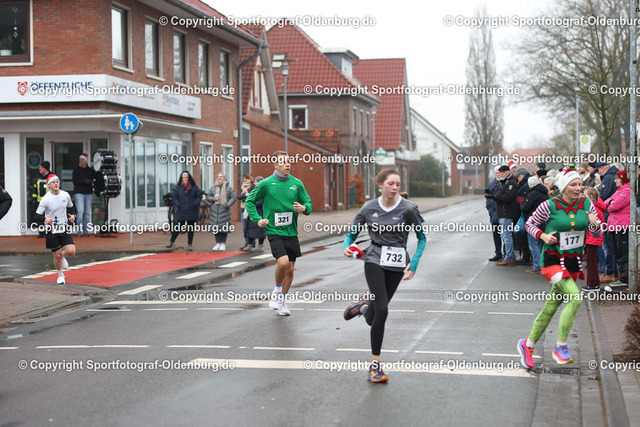 WMLA2507 | Bildershop "Sportfotograf-Oldenburg" mit Fotos von Sportevents in Oldenburg und Umzu. - Realisiert mit Pictrs.com