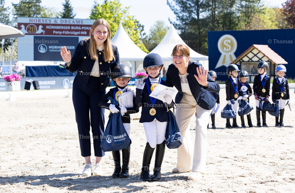 TH_859-SPIRIN Larnia (GER)_ Die kleine Gluecksfee_ 877-GARDEMANN Sophia (GER)_ Valera du Cel_36731 | Horses &amp; Dreams 2026 am 26.04.26 in Hagen a.T.W., Thomas Hellmann, 859SPIRIN Larnia (GER), Die kleine Gluecksfee, 877GARDEMANN Sophia (GER), Valera du Cel