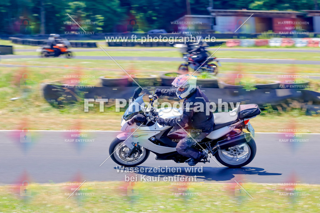 _MOT9471 | Hier findet Ihr Bilder von Touristenfahrten auf der Nürburgring Nordschleife oder von anderen Veranstaltungen die ich besucht habe. Viel Spass beim Durch Schauen 