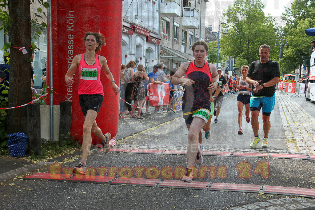 220625_1657_EX1_5585 | Sportfotografie im Rhein-Sieg Kreis, Köln, Bonn, NRW, Rheinland Pfalz, Hessen, etc. Unser Tätigkeitsfeld umfasst den Laufsport vom Volkslauf über den Marathon, Duathlon, Triathon bis zum Ultralauf wie Kölnpfad Ultra oder Schindertrail.