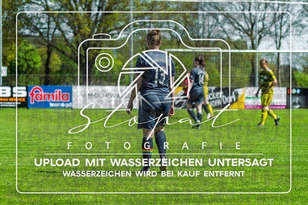 Kreisliga Damen HKCE - SG Fulde vs. Sportfreunde Bispingen | Lucie Hankemeyer (Sportfreunde Bispingen #13); Kreisliga Damen HKCE - SG Fulde vs. Sportfreunde Bispingen am 26.04.2026 in Zentralstadion, Fulde - Realisiert mit Pictrs.com