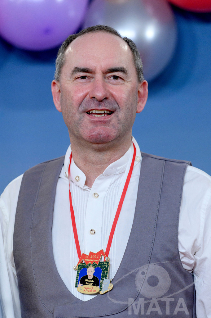 _DWA1948 | Staatsminister Hubert Aiwanger (Freie Wähler) bei der TV-Sendung Fastnacht in Franken 2024. Veitshöchheim, 02.02.2024 Bayern Deutschland - Realisiert mit Pictrs.com