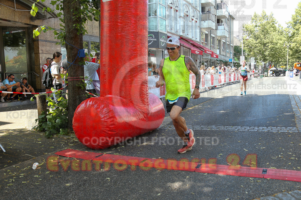 250621_1222_EX1_5755 | Sportfotografie im Rhein-Sieg Kreis, Köln, Bonn, NRW, Rheinland Pfalz, Hessen, etc. Unser Tätigkeitsfeld umfasst den Laufsport vom Volkslauf über den Marathon, Duathlon, Triathon bis zum Ultralauf wie Kölnpfad Ultra oder Schindertrail.