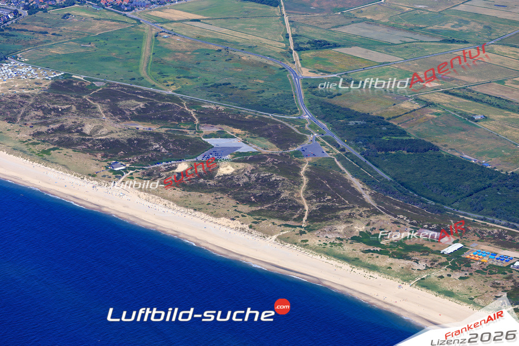 Die Luftbildaufnahme Westerland - Sylt wurde 2018 mittels Flugzeug (keine Drohne) erstellt. Perfekte Schärfe und Druck- Auflösung- Garantiert!
