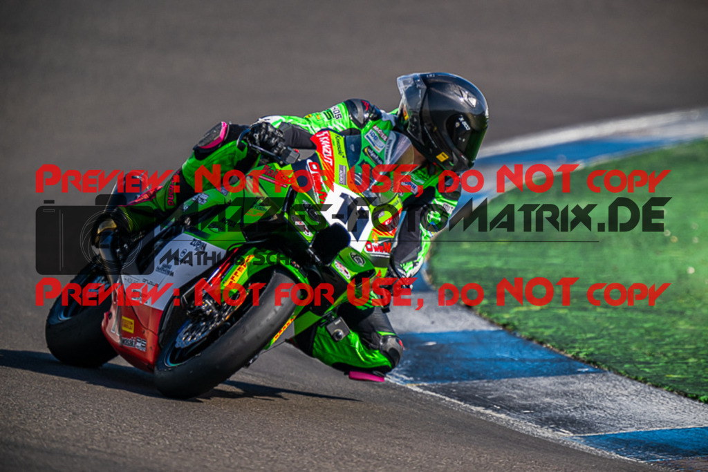MaZZes_FotoMatrix_220923_3105 | PRO SUPERSTOCK
