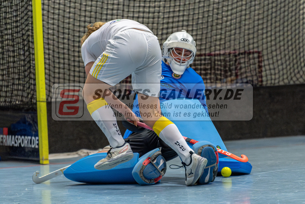 SM_20241218-D5A_6766-Verbessert-RR | 1.Bundesliga Hallenhockey  (M) HPC - HTHC / 4:9 (2:4)