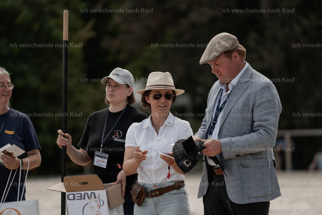 WE_SP_Stoib_Siegerehrung_PI2025_2126 | Pferd International München 2025