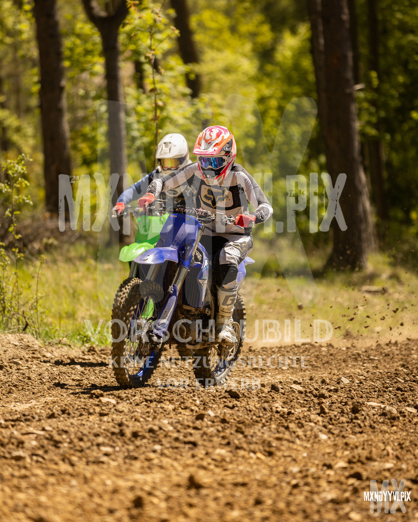866A5192 | mxndyyvipix