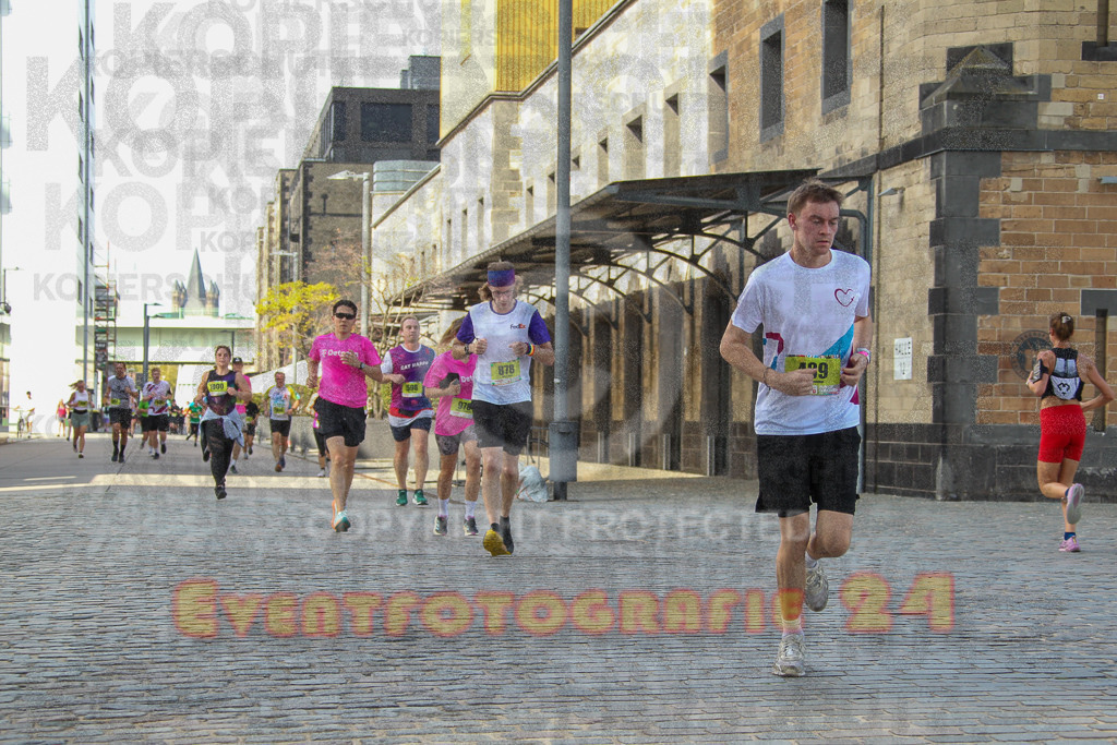 250920_1458_EV4_7725 | Sportfotografie im Rhein-Sieg Kreis, Köln, Bonn, NRW, Rheinland Pfalz, Hessen, etc. Unser Tätigkeitsfeld umfasst den Laufsport vom Volkslauf über den Marathon, Duathlon, Triathon bis zum Ultralauf wie Kölnpfad Ultra oder Schindertrail.