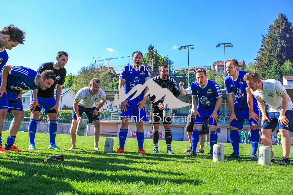 993T0295 | Medien- Sport- Entertainmentfotos