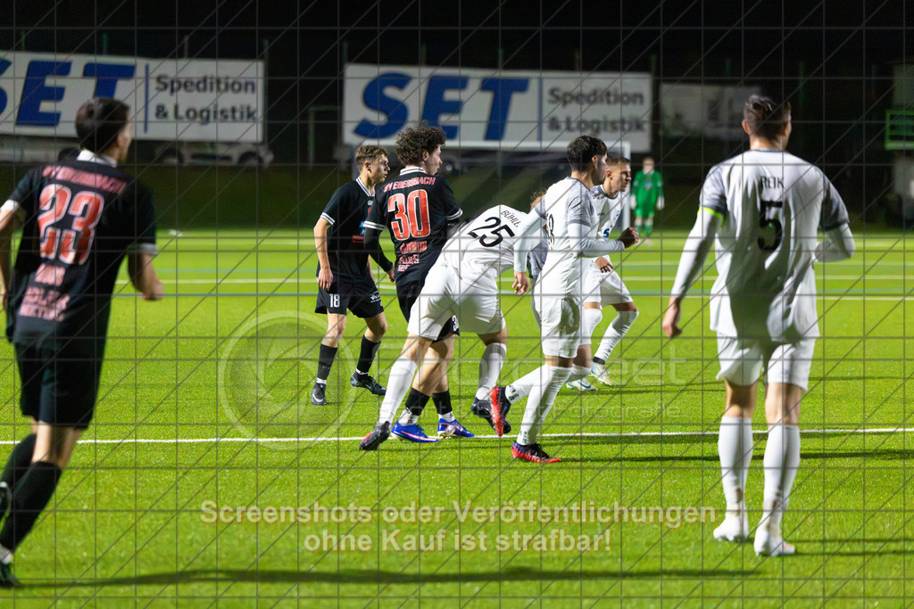 20261008_194258_0133_(c)_by_PhotoPeet | #,TSV Eschenbach (weiß) vs. SV Ebersbach (schwarz), Fußball, Bezirkspokal der Herren, Saison 2026/2027, Kunstrasenplatz, Schlater Straße, 73107 Eschenbach, 08.10.2026 - 19:30 Uhr,Foto: PhotoPeet / Sport- &amp; Eventfotografie / Peter Harich