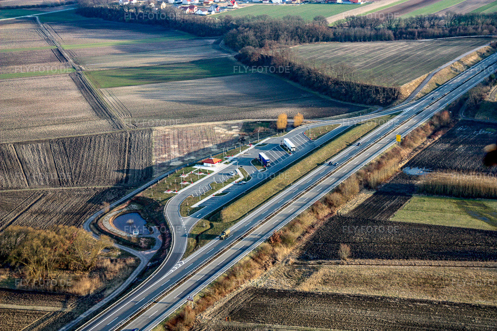Luftbild: Rastplatz Rheinaue an der B9 in Leimersheim im Bundesland Rheinland-Pfalz in Deutschland. Foto: IMG_17234.jpg vom 28.02.2009 durch Werner Riehm/FLY-FOTO.de