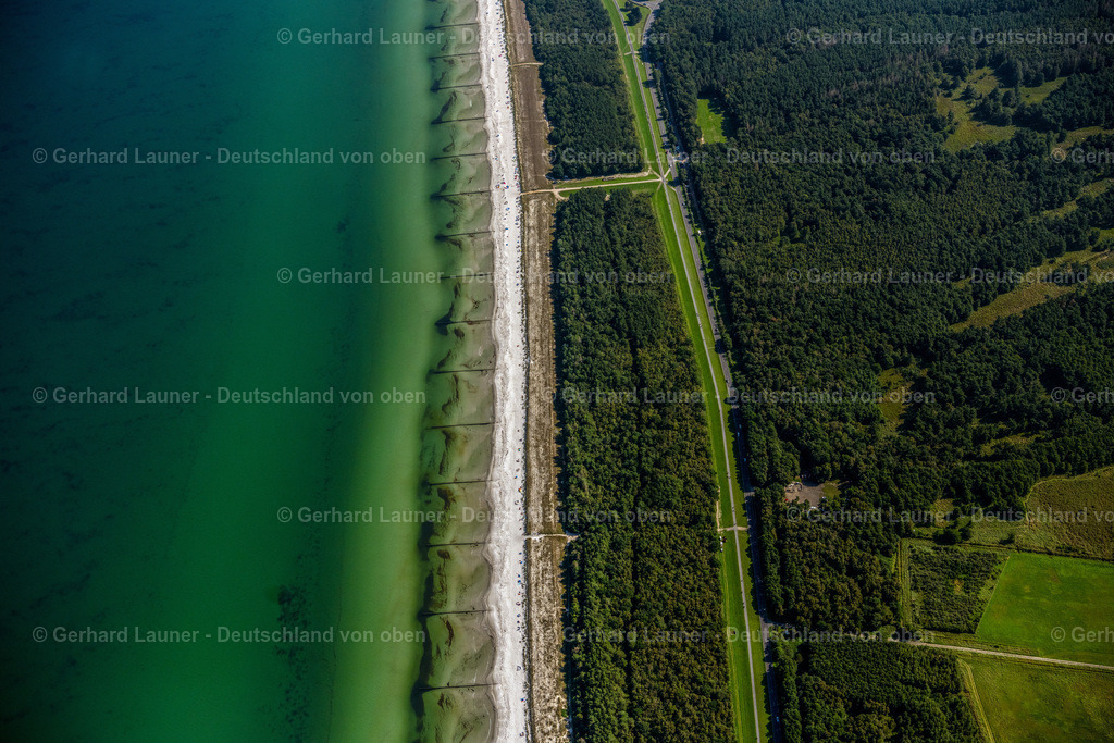 4061825 | Nationalpark Vorpommersche Boddenlandschaft, PREROW 08.09.2021 Küsten- Landschaft am Sandstrand der Ostsee in Prerow im Bundesland , Deutschland. // Coastline on the sandy beach of Baltic Sea in Prerow in the state , Germany. Foto: Gerhard Launer