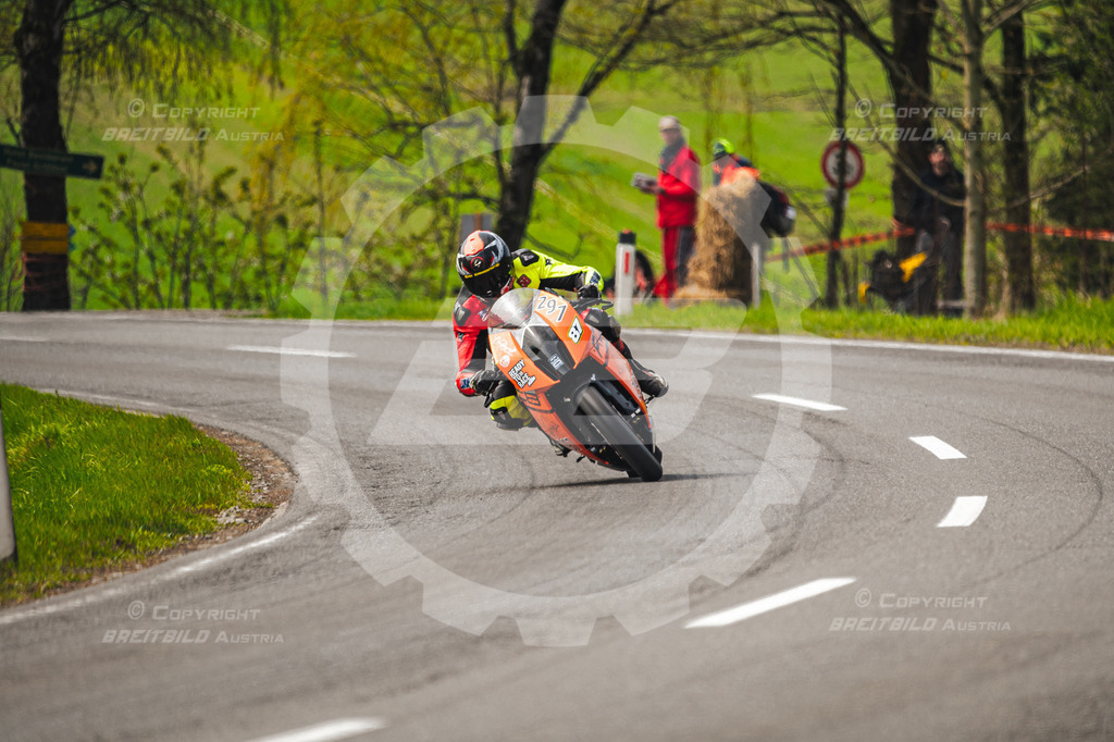 0446 - Bergrennen Landshaag2026 | BREITBILD Austria Webshop

Finde Fotos von: Breitbild, Breitbild Austria, Landshaag, Europeanbikers, KTM, BMW, Bergrennen, Bikeporn, Carporn, Bikes, Cars, Fotografie, Oberösterreich, Österreich, Berufsfotograf, Motorradteile Ganster, Julbach, Pannoniari - Realisiert mit Pictrs.com