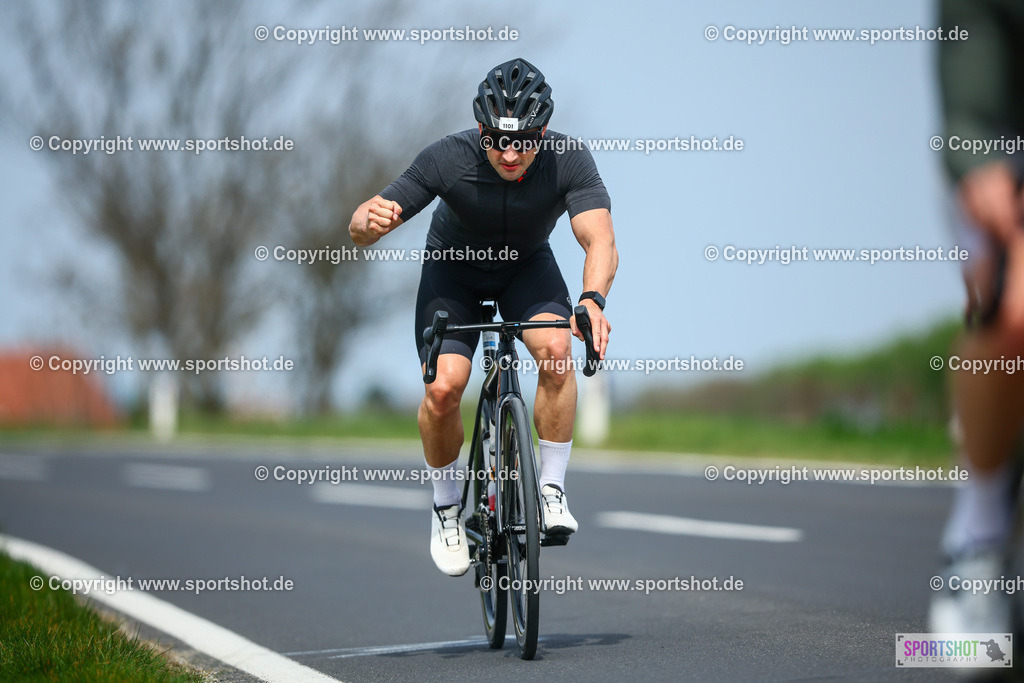 660_TRA56807 | Neusiedlersee Radmarathon 2026@sportshot_your_pictrs #yourpictures#roadtowm2029 #nrm #neusiedlerseeradmarathon #neusiedlersee #neusiedlerseetourismus #burgenland #mörbisch #nrm26 #burgenlandtourismus #voglundco #poweredbyburgenlandtourismus #radsport #rad #marathon #ucigranfondo #visitburgenland #ucigranfondoworldseries