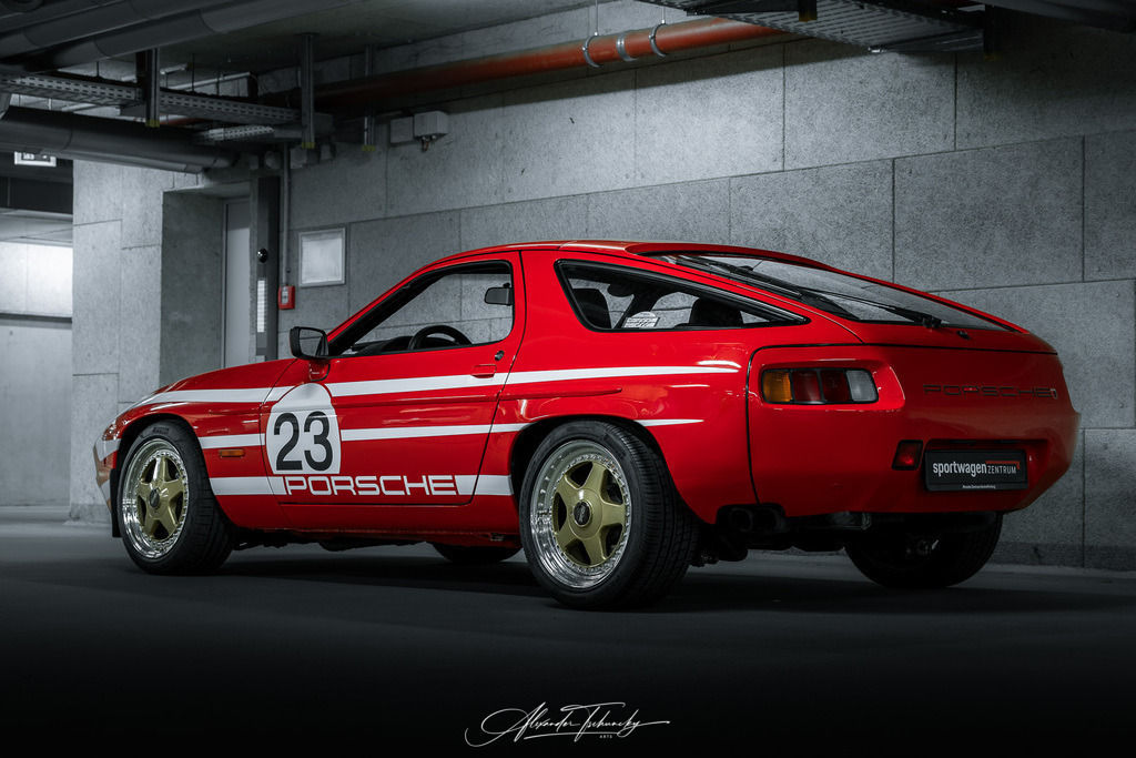 R6AT0583 _Alexander Tschuncky | Entdecken Sie die faszinierende Welt von Alexander Tschuncky Arts: Kreative Fotografie, atemberaubende Automobilkunst und hochwertiger Bilderdruck. Lassen Sie sich inspirieren! - Realisiert mit Pictrs.com