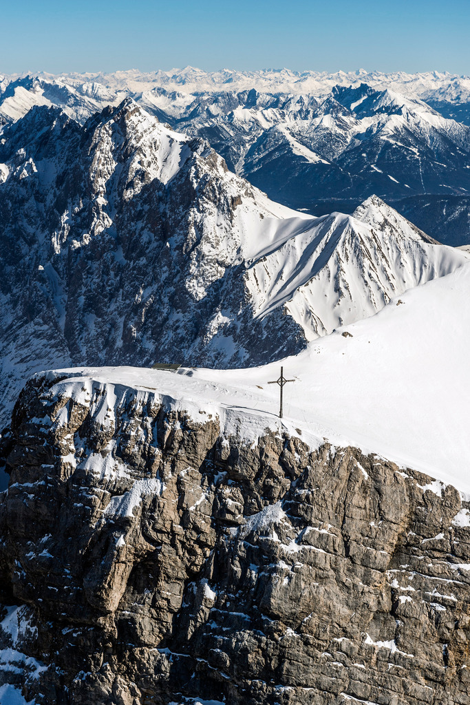 Felsen- Massiv und Berglandschaft der Zugspitze | Felsen- Massiv und Berglandschaft der Zugspitze