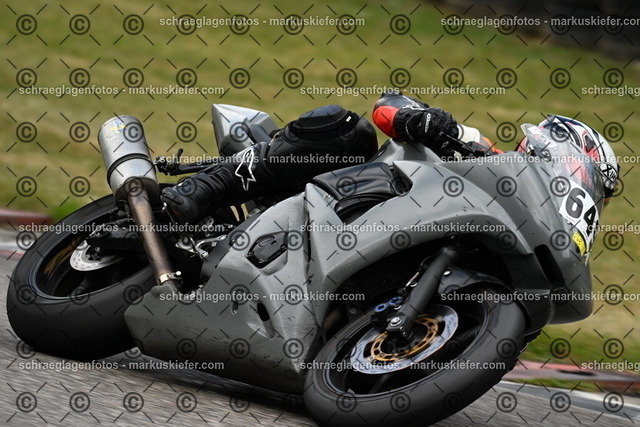 25bt02-1095 | markuskiefer.com - Realisiert mit Pictrs.com