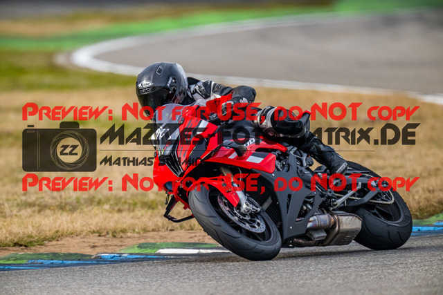 MaZZes_FotoMatrix_230311_8480 | Fotograf Mathias Schmid
Sportfotograf,
Eventfotograf,
Hochzeitsfotograf,
Portraitfotograf