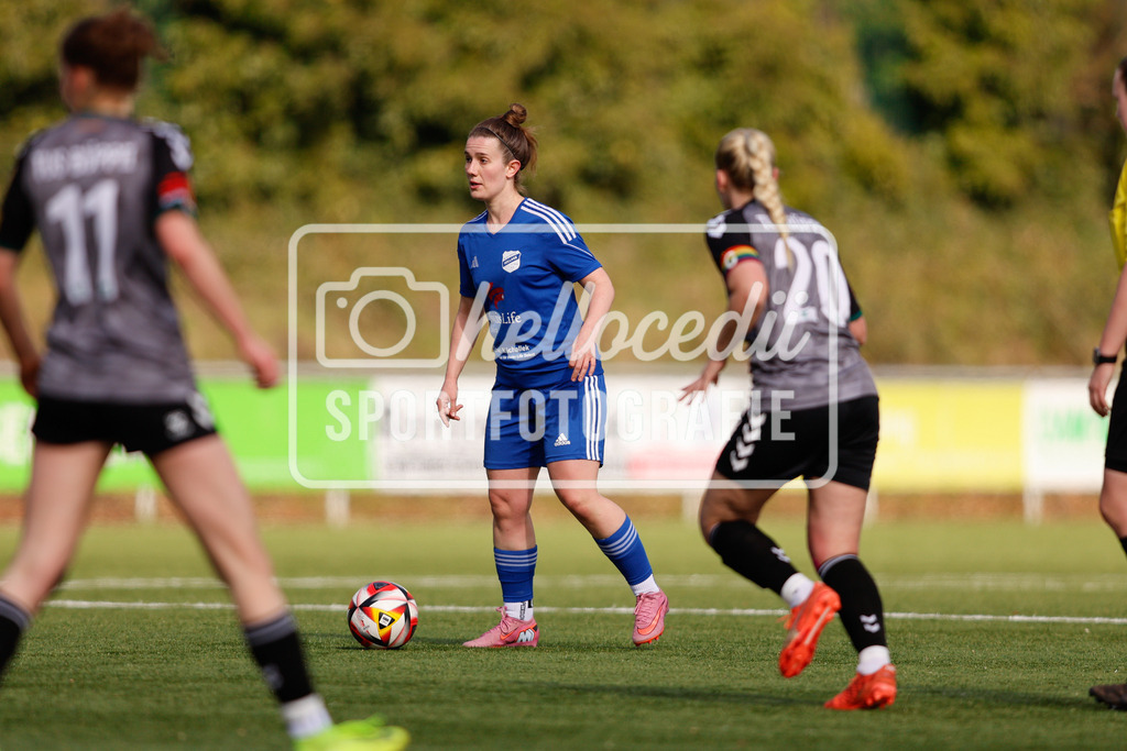 Fußball I Frauen I Saison 2025-2026 I Oberliga Niedersachsen I 16. Spieltag I BW Hollage - TuS Büppel I 15.03.2026-40 | realhellocedii - Realisiert mit Pictrs.com