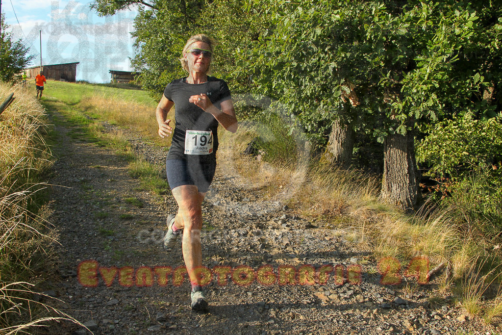 250801_1915_EV4_8380 | Sportfotografie im Rhein-Sieg Kreis, Köln, Bonn, NRW, Rheinland Pfalz, Hessen, etc. Unser Tätigkeitsfeld umfasst den Laufsport vom Volkslauf über den Marathon, Duathlon, Triathon bis zum Ultralauf wie Kölnpfad Ultra oder Schindertrail.