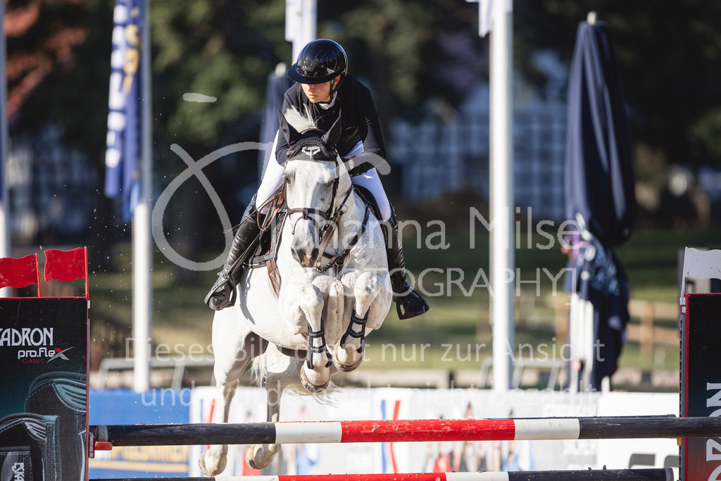 240714_BHO_M1-Spr-100 | Deine schönsten Turniermomente als professionelle Fotos! Entdecke hochwertige Pferdesport-Fotografie im Online-Shop. Jetzt Fotos finden & bestellen!