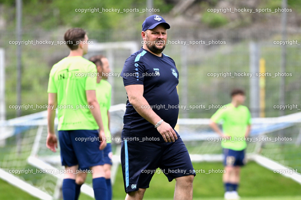 ATUS Velden vs. SV Dellach Gail | Betreuer ATUS Velden Markus Gamnig, ATUS Velden vs. SV Dellach Gail, ATUS Velden vs. SV Dellach Gail am 03.05.2025 in Velden (Wald Arena Velden), Austria, (Photo by Bernd Stefan)