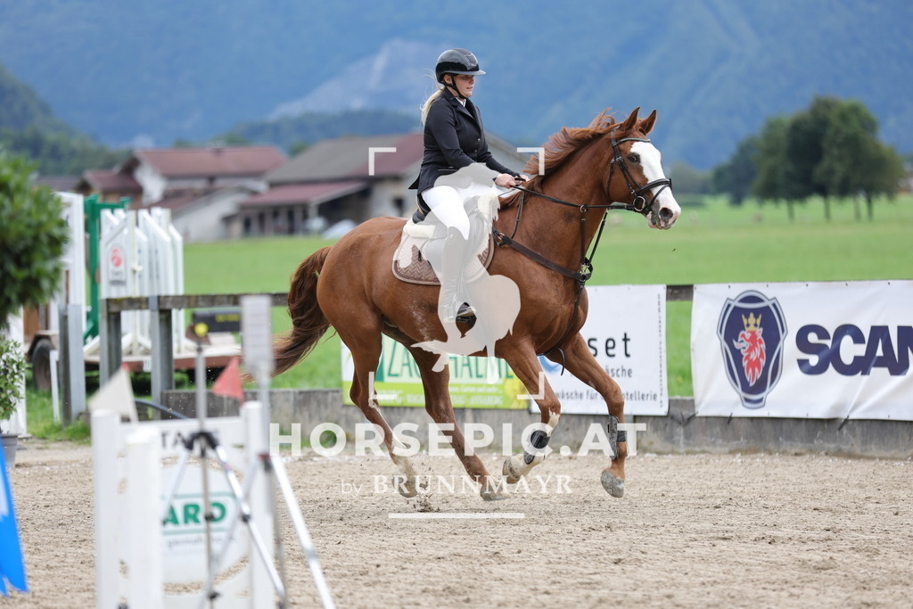 0P6A2708 | Willkommen bei Brunnmayr - Design & Fotografie – Ihrem Spezialisten für Reitturniere und Pferdeveranstaltungen in Oberösterreich, Salzburg und Bayern! Seit über 17 Jahren sind wir leidenschaftlich dabei.