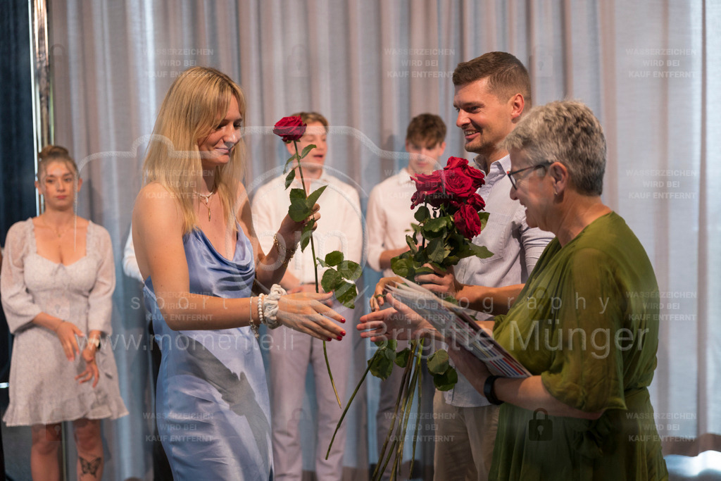 FeusiDiplomfeier_R6OO3068 | Brigitte Münger / bmsportphotography - Realisiert mit Pictrs.com