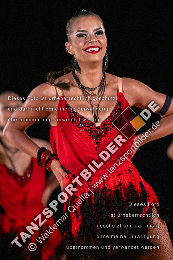 20250504-01455 | Hier finden Sie Tanz Bilder vom Latein und Standard Formationen tanzen. Sportbilder vom Tanzsport. Schöne Fotos und von Weltmeisterschaft, Europameisterschaft, Bundesliga, Regionalliga, Oberliga und Landesliga sowie von GOC Stuttgart, DanceComp, WM Bremen